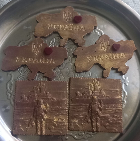 Дерусифікований десерт і бойовий печеник «Піксель»: як неймовірні смаколики полтавської кулінарки заробляють кошти для ЗСУ