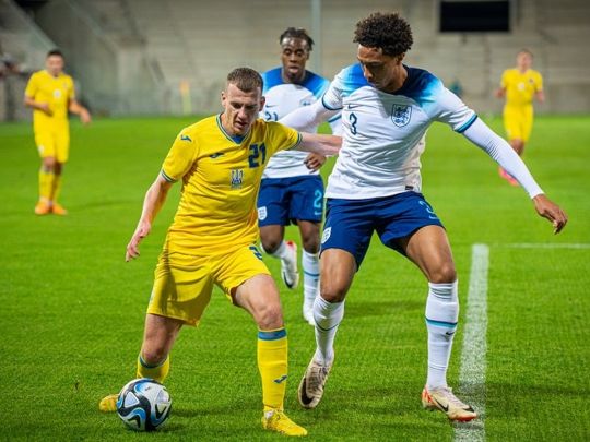 Україна U21 на 90+2-й хвилині програла Англії, але зберегла лідерство у групі: відеоогляд матчу відбору Євро-2025