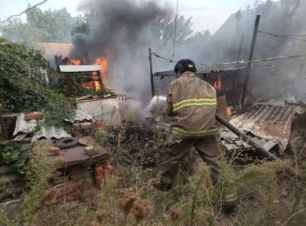 У Деснянському районі Києва зафіксовано падіння збитих російських дронів: наскільки успішно вночі спрацювала ППО
