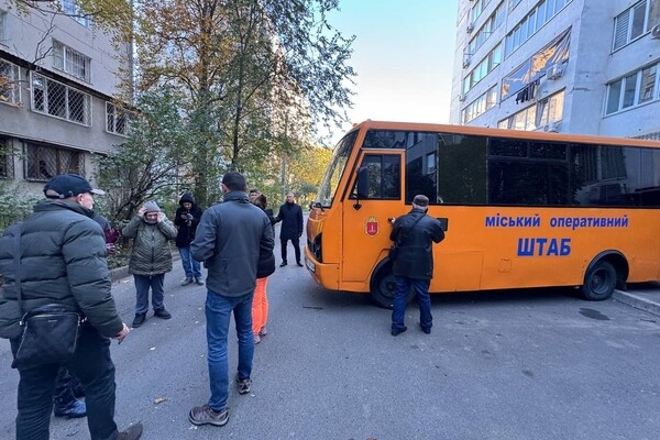 Подробности дроновой атаки Одессы: пострадали три многоэтажки, люди остались без газа и тепла