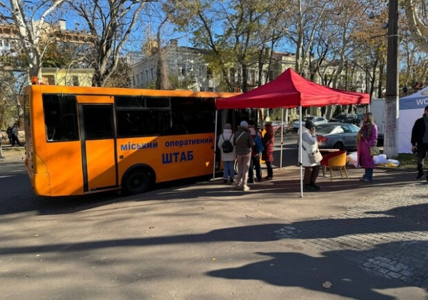 На месте "прилета" в Одессе развернули штаб помощи, прокуратура начала расследование (обновлено)