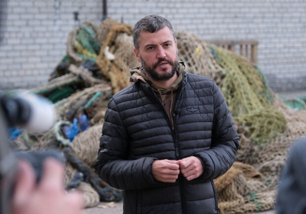 Сетки против дронов: ОО «Союз предпринимателей теле- и киноиндустрии» во главе с Артемом Колюбаевым поставляет на фронт защиту от БПЛА