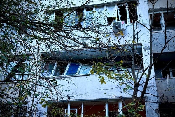 Подробности дроновой атаки Одессы: пострадали три многоэтажки, люди остались без газа и тепла