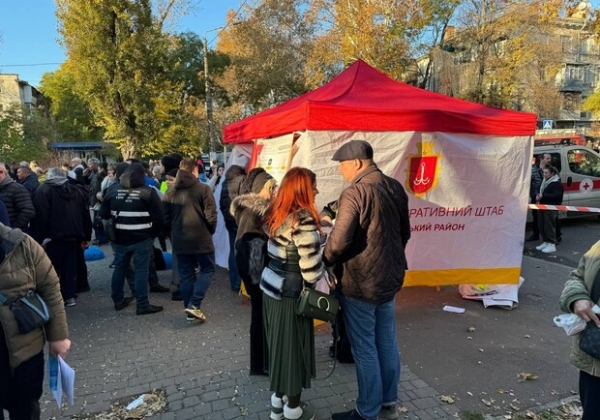 После прилета по Приморскому району открыли оперативный штаб помощи