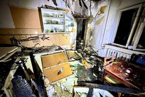 Последствия ночной атаки Одессы: пострадали два человека, убило собаку (фото, видео)