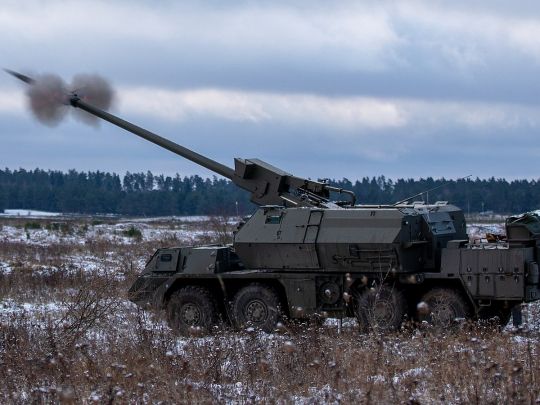 Дальність стрільби — 40 км і менше ніж дві хвилини на підготовку: командувач Нацгвардії розповів, чим б'ють окупантів