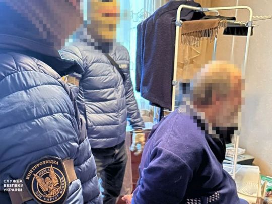 Коригував удари по Миколаєву з даху багатоповерхівки: СБУ викрила колишнього викладача університету (фото)