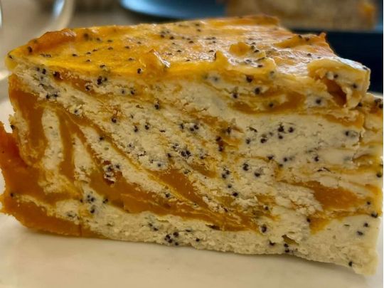 Мармурова запіканка з гарбузом і маком: корисні ласощі, які легко готувати