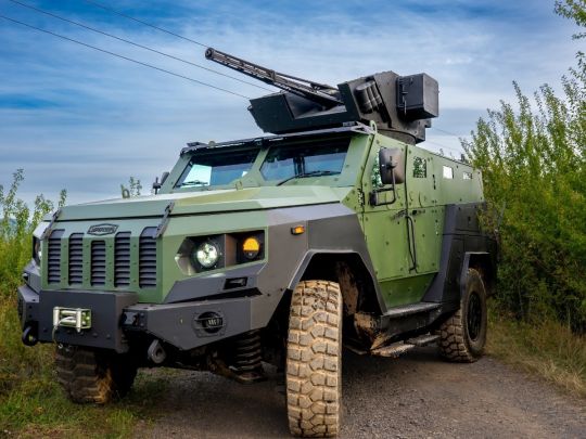 На «Варті» України: ЗСУ незабаром отримають поліпшену бронетехніку вітчизняного виробництва