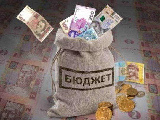 Не буде ні пенсій, ні соціальних виплат: в Раді шокували прогнозом щодо бюджету країни без західної допомоги