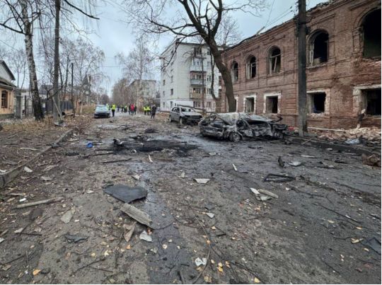 Росіяни вдарили ракетою по Сумах: є загиблі й поранені