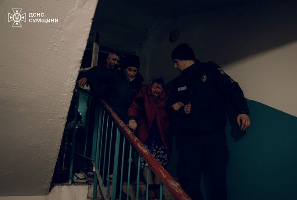 Російські терористи вдарили балістикою по Сумах: багато загиблих, серед яких двоє дітей