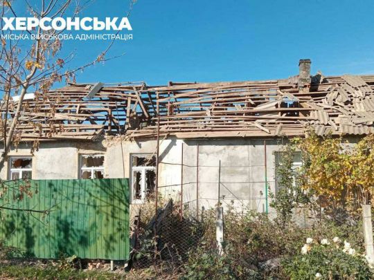 Ворог обстріляв Херсонщину: загинула жінка, серед постраждалих є діти