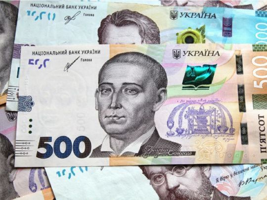 З нового року «вчительську тисячу» отримуватимуть не всі освітяни: кого «обділять»