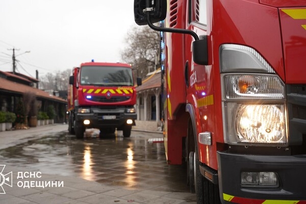 В Аркадии в неработающем заведении возник пожар: погиб мужчина