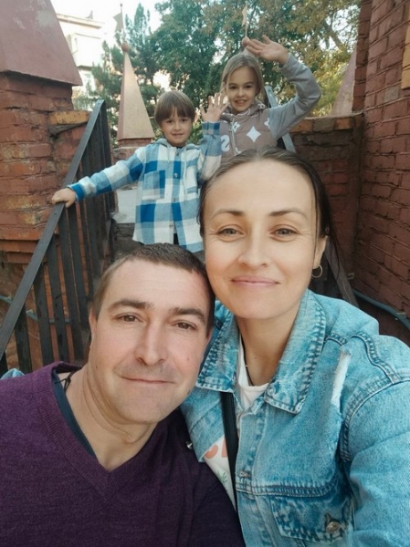 Безперервно дзвонила чоловікові два дні: дружина про бійця з позивним «Дядя Слава», який героїчно загинув на пекельній Донеччині