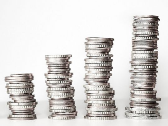 Несподіваний прибуток у Овнів та непередбачені витрати у Левів: фінансовий гороскоп на тиждень 23 — 29 грудня