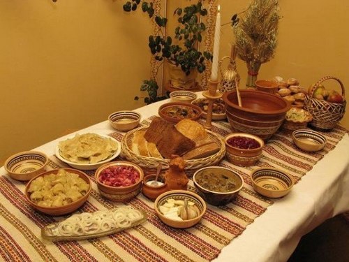 Святий Вечір перед Різдвом: традиції святкування і застілля, заборони і вірування для вдалого року