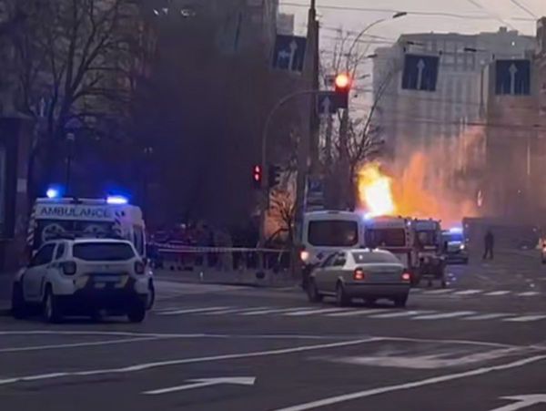 Ворог атакував Україну з повітря: в Києві пролунали вибухи, є постраждалі
