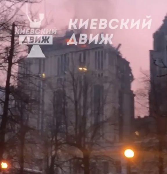 Ворог атакував Україну з повітря: в Києві пролунали вибухи, є постраждалі