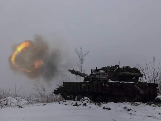 Ворог вночі здійснив сотні ударів по мирним містам і селам України: зруйноване житло та об’єкти інфраструктури