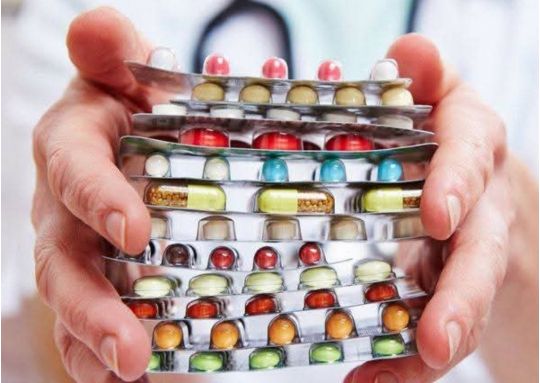 Закон про зниження цін на ліки: чи зможе держава зробити якісні ліки дешевшими?