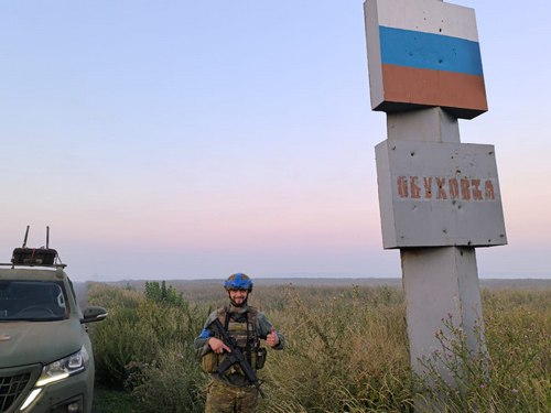 «З моєї родини четверо воюють. Після війни вони не можуть повернутись додому, бо в них немає дому»: історія переселенки