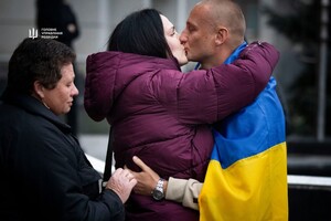 В Одессу после 14 месяцев йеменского плена вернули троих моряков