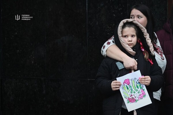 В Одессу после 14 месяцев йеменского плена вернули троих моряков