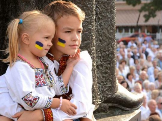 «Для майбутнього країни критично важливе збільшення кількості громадян, які вважають себе українцями», — експерт