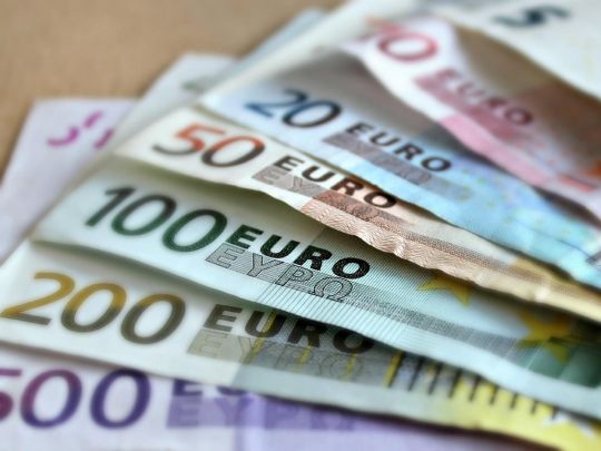 Одна з країн ЄС припинила виплати українським біженцям: у чому причина
