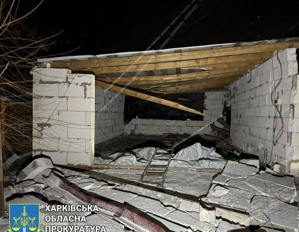 Окупанти продовжують обстріли України: повітряна тривога лунала вночі у низці населених пунктів