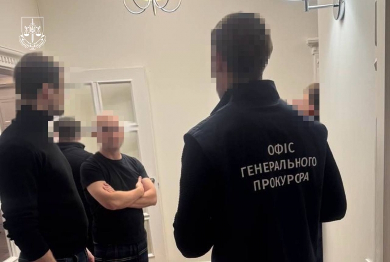 Підставили ЗСУ у бою: чиновників Міноборони викрили в афері з кулеметами