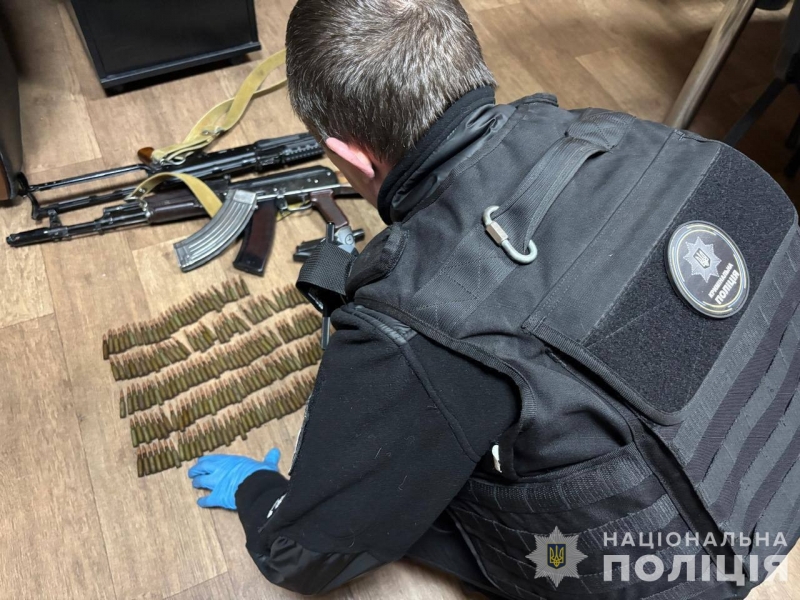 Тисяча обшуків, сотні вилучених «стволів» та десятки затриманих: в Україні провели масштабну спецоперацію (фото, відео)