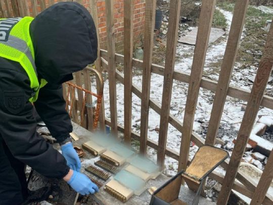 Тисяча обшуків, сотні вилучених «стволів» та десятки затриманих: в Україні провели масштабну спецоперацію (фото, відео)