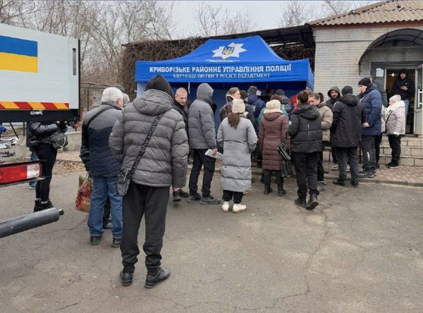 У Кривому Розі завершили рятувальну операцію, число поранених зросло