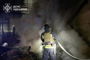 Массированная атака "Шахедов" на Одесскую область: есть разрушения, пострадала женщина (обновлено)