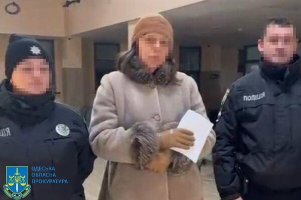Увольнение с военной службы за взятку: в Одессе разоблачили врача