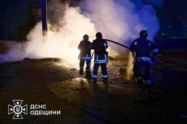 Массированная атака "Шахедов" на Одесскую область: есть разрушения, пострадала женщина (обновлено)