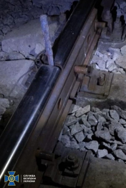 Намагались пустити під укіс вантажний потяг: на Одещині затримано російських агентів