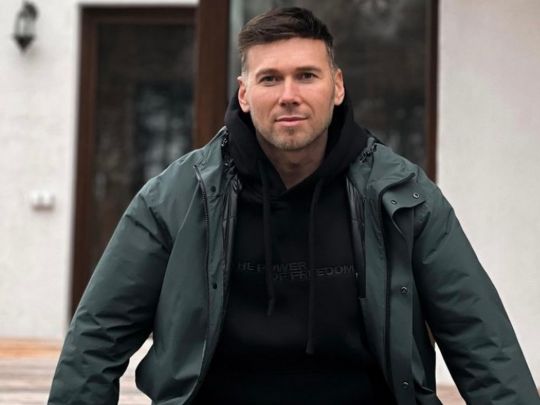 «Наводив на російський літак, перебуваючи на прямому зв’язку з Міноборони»: режисер Олексій Комаровський про пережите під час великої війни