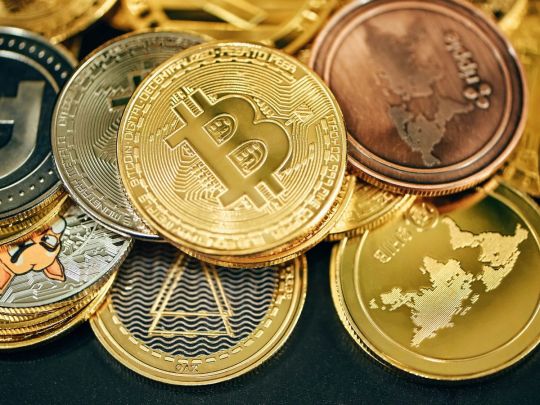 Нового податку для українців може і не бути? У світі стрімко падає цінність криптовалют