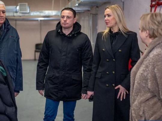Сучасний медпункт з їдальнею та санвузлами: мер Кам’янського Білоусов показав модернізоване бомбосховище