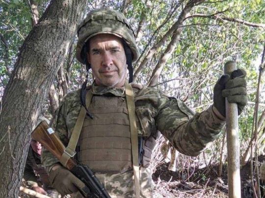 Тяжке поранення не залишило шансів: на Київщині попрощалися з бійцем, який у перші дні війни пішов добровольцем на фронт