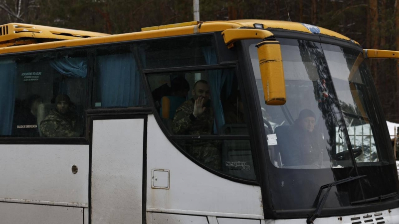 В Україну повернулися ще 150 полонених українців (фото)
