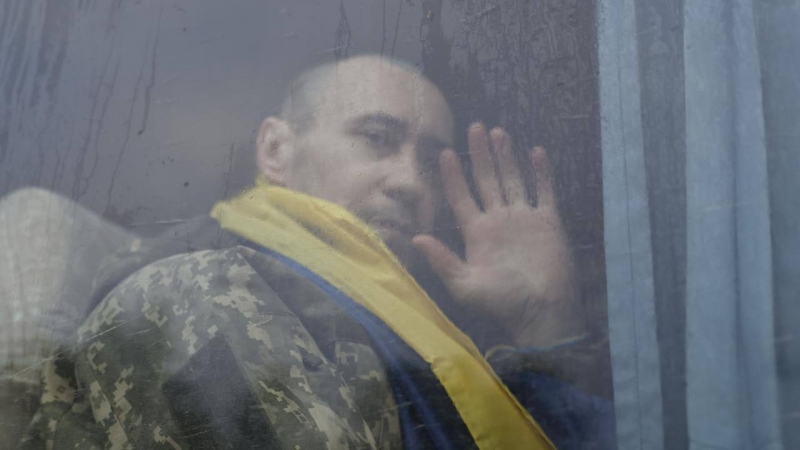 В Україну повернулися ще 150 полонених українців (фото)