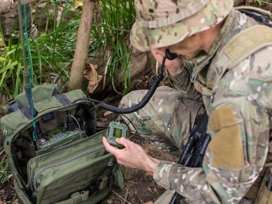 З рацією наперевагу: зв'язківців заборонили примусово переводити в піхоту