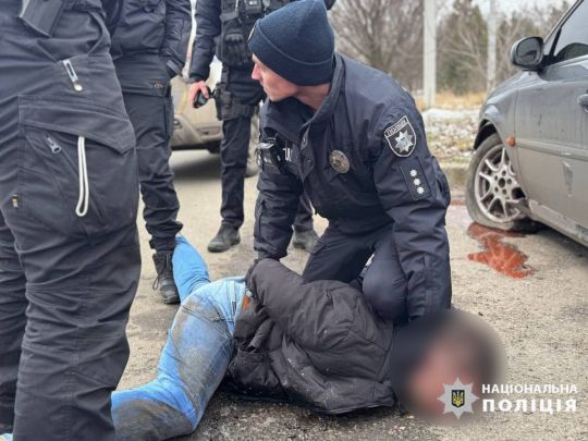 Зухвалий та п'яний: у Черкасах поліція ганялася за викрадачем, який викрав автомобіль із дитиною в салоні (фото, відео)