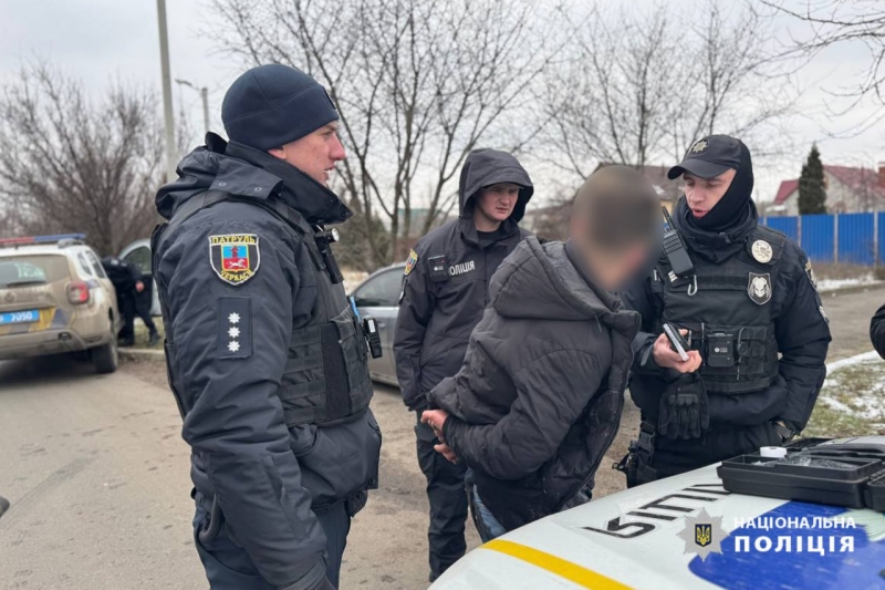 Зухвалий та п'яний: у Черкасах поліція ганялася за викрадачем, який викрав автомобіль із дитиною в салоні (фото, відео)