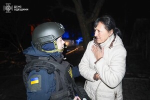 Пожар, разрушение домов и повреждение энергообъектов: последствия вечерней атаки БпЛА в Одессу (обновлено)